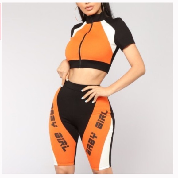 *NWT Fashion Nova Biker Shorts Set - Picture 1 of 15